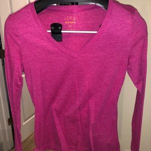 V neck long sleeve shirt